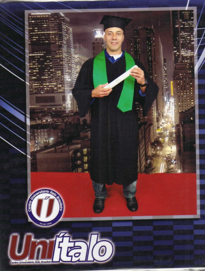 Marcio Machado graduado na Uni Ítalo