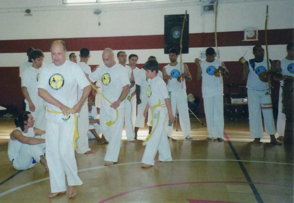 Marcio Alberto Machado recebendo o cordão Amarelo - Massapê